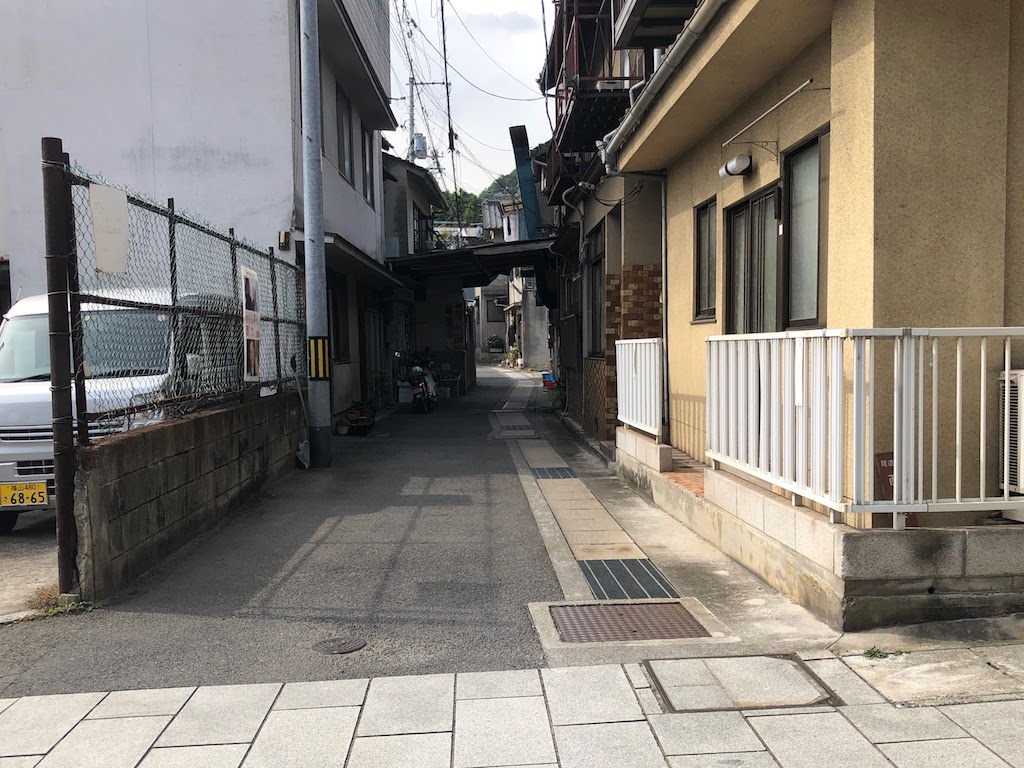 西國寺大門と西寺小路/SaikokujiDaimonStreet